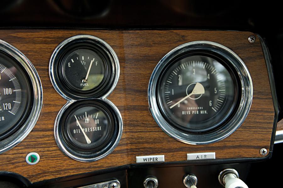  Studebaker Gran Turismo Hawk 1963 года  (фото 4 из 21)